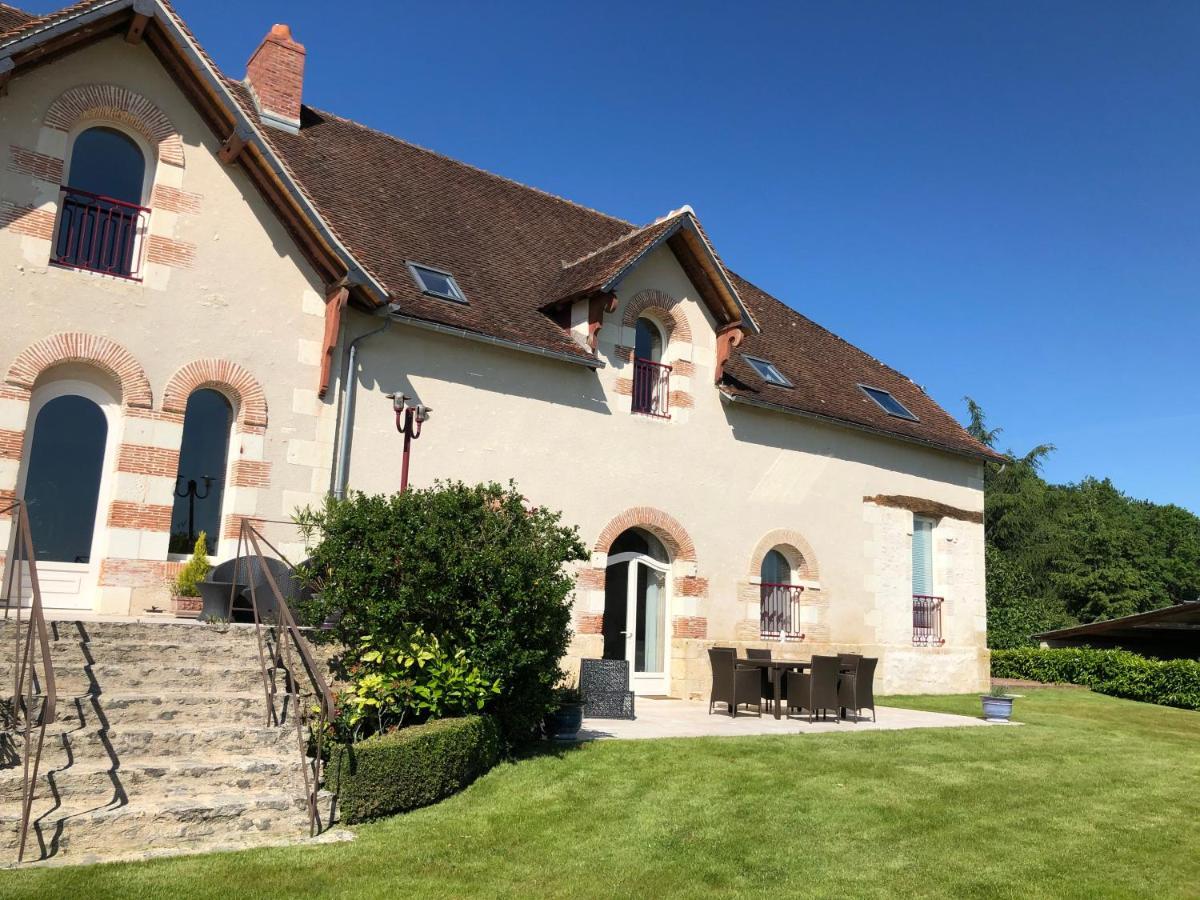 Domaine De La Maison Neuve Saint-Jean-Saint-Germain Exterior foto